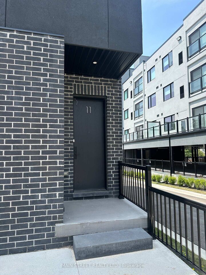 Property Photo:  59 Charles Street 11  ON L3Y 3V7 