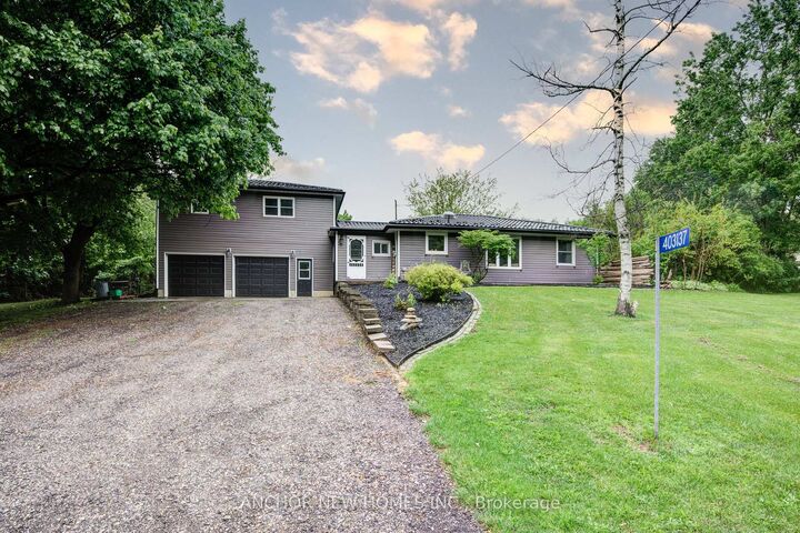 403137 Robinson Road — photo 1