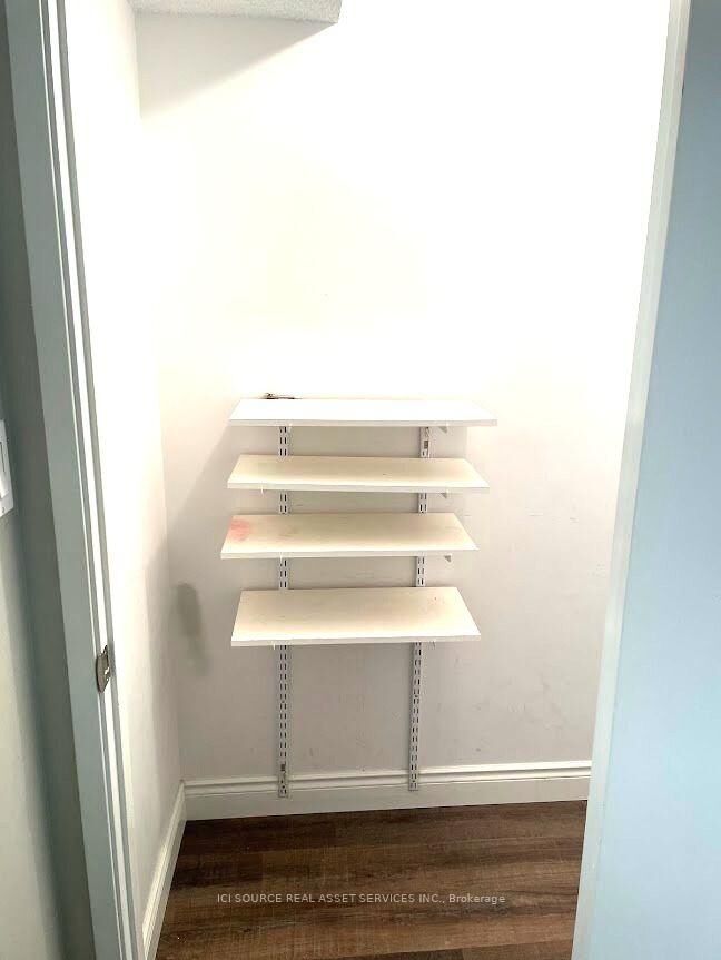 Property Photo:  1450 Glen Abbey Gate 824  ON L6M 2V7 