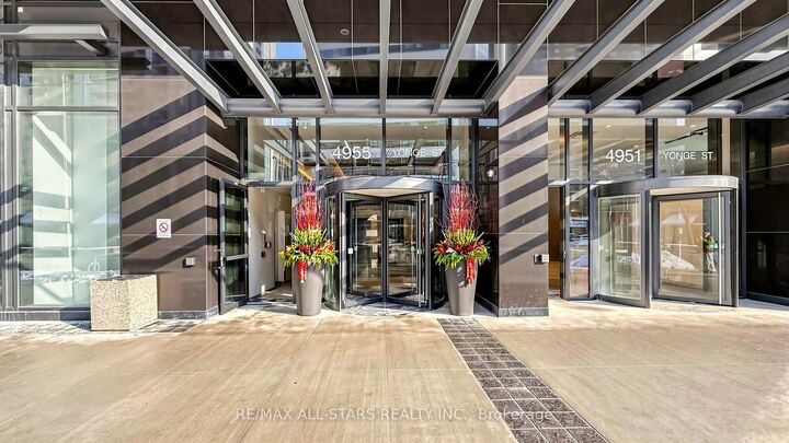 Property Photo: 4955 Yonge Street 1609 ON M2N 0L8