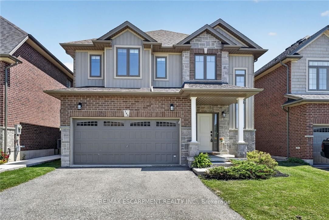 Property Photo: 149 Dennis Drive ON L0R 2A0