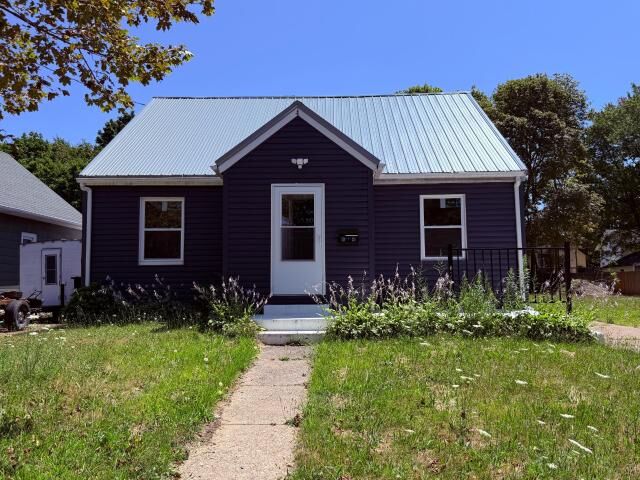 Property Photo:  1921 Prospect Avenue  PA 16510 