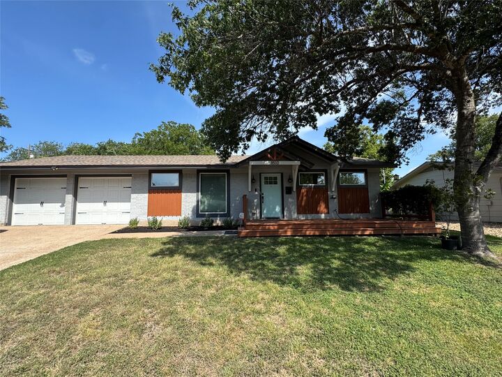 Property Photo: 8510 New Hampshire Drive TX 78758