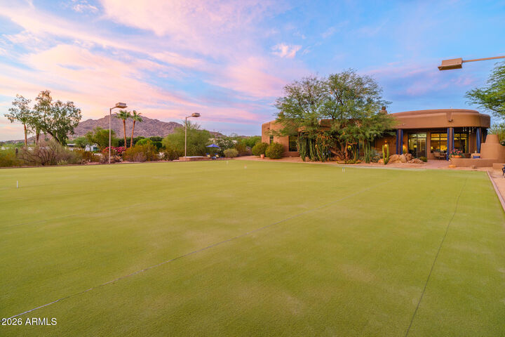 Property Photo:  6050 N 52nd Place  AZ 85253 
