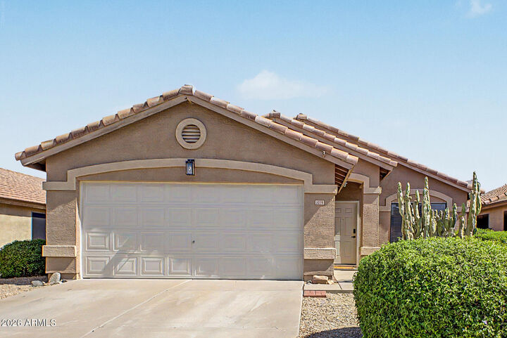 Property Photo: 1078 E Pima Avenue AZ 85119
