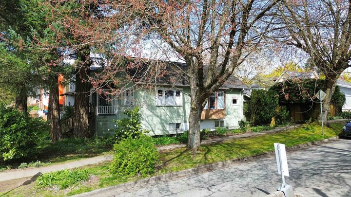 Property Photo: 4496 Ontario Street BC V5V 3H1