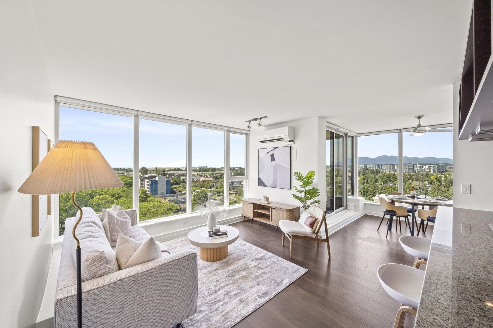 Property Photo: 5028 Kwantlen Street 1601 BC V6X 4K2