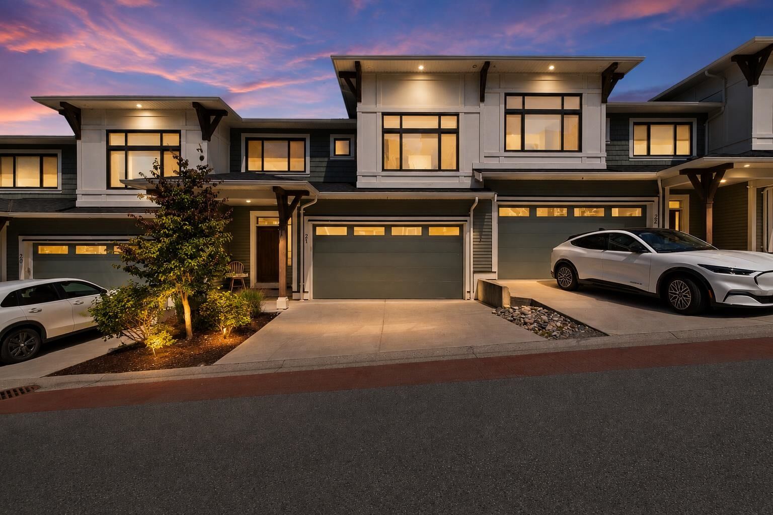 Property Photo: 43575 Chilliwack Mountain Road 21 BC V2R 4A1