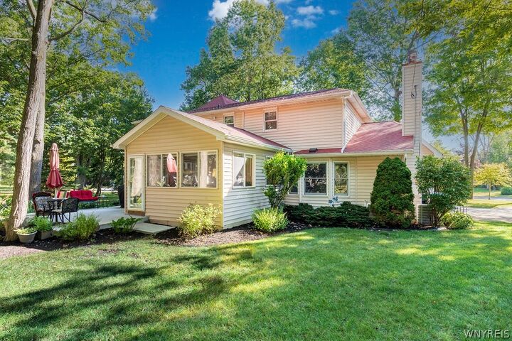 Property Photo: 110 Parkview Drive NY 14072