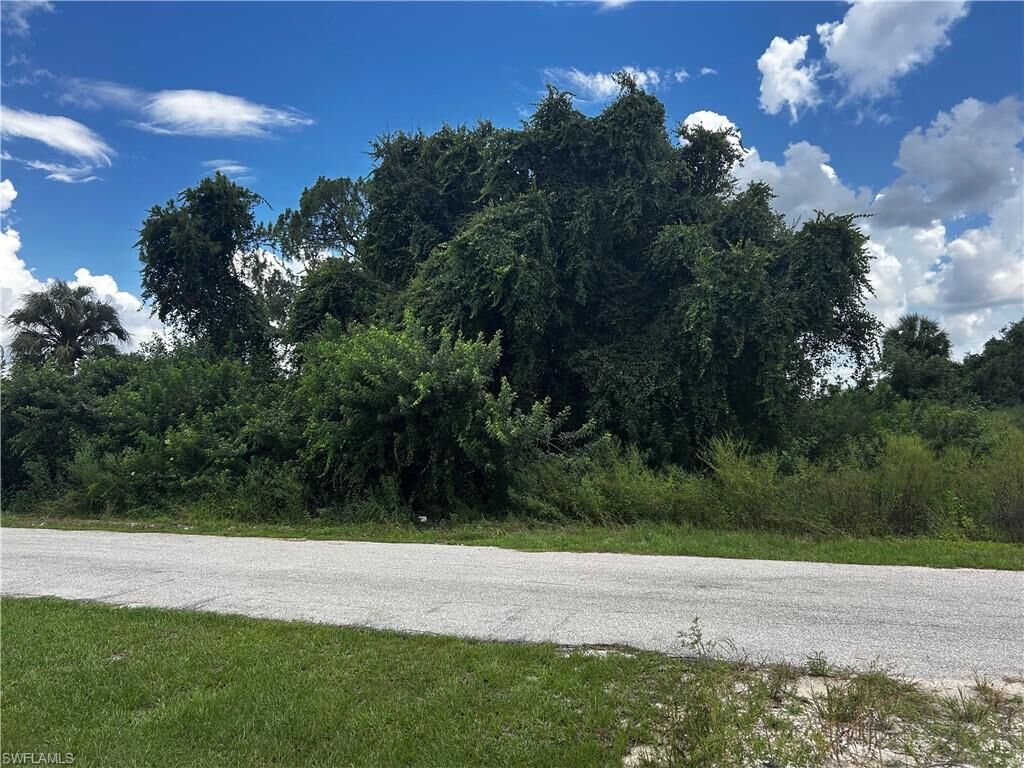 Property Photo: 3111 7th St W FL 33971