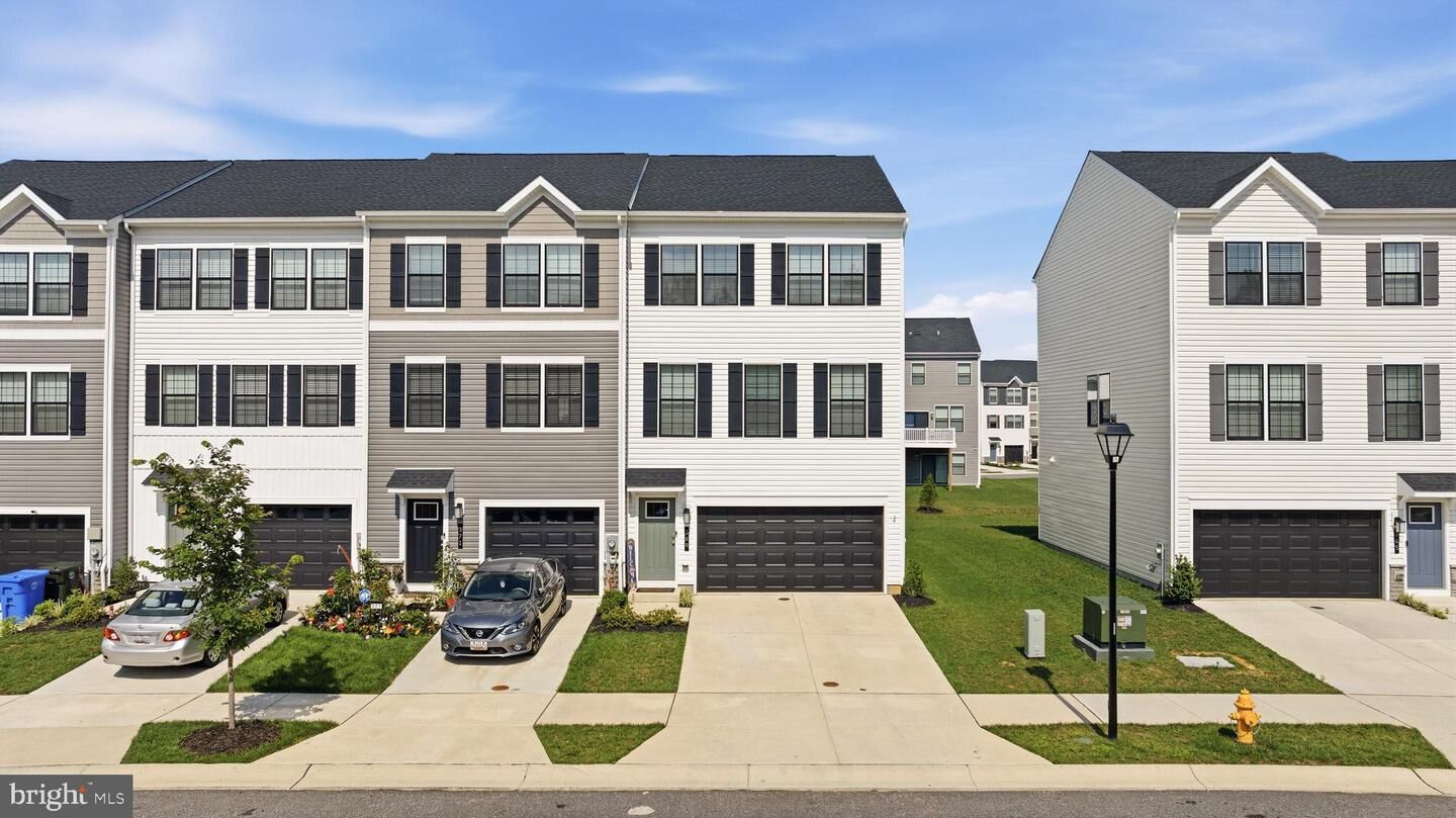 Property Photo:  369 Soft Rush Lane  MD 20646 