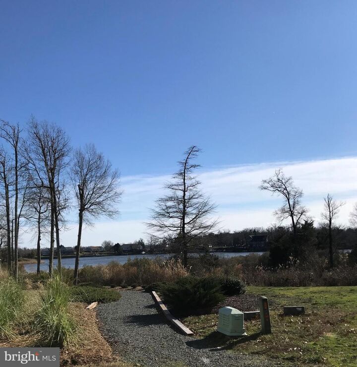 Property Photo:  316 Monroe Point Drive  VA 22443 