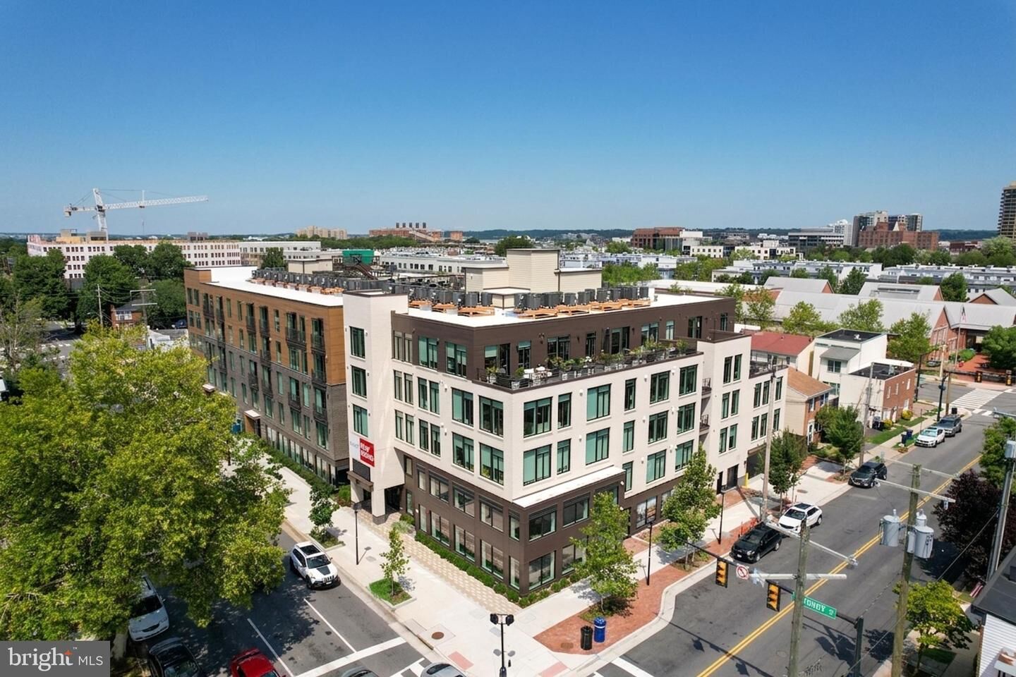 Property Photo:  701 N Henry Street 213  VA 22314 