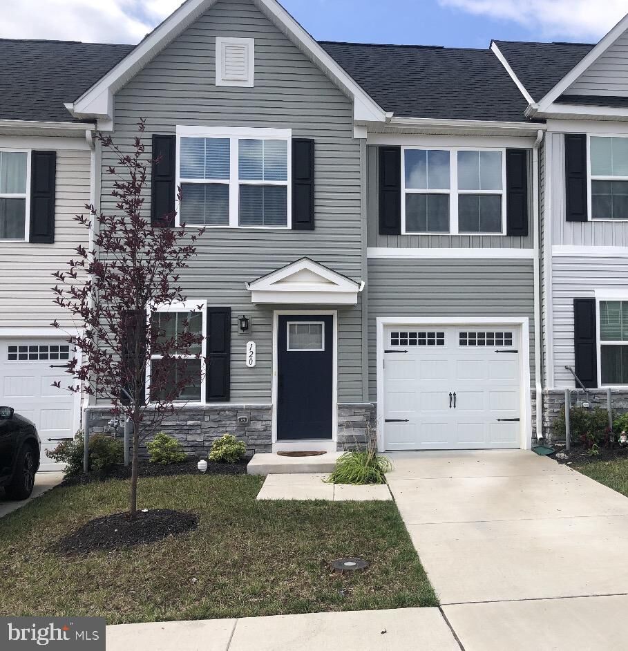 Property Photo:  120 Maury Way  VA 22602 