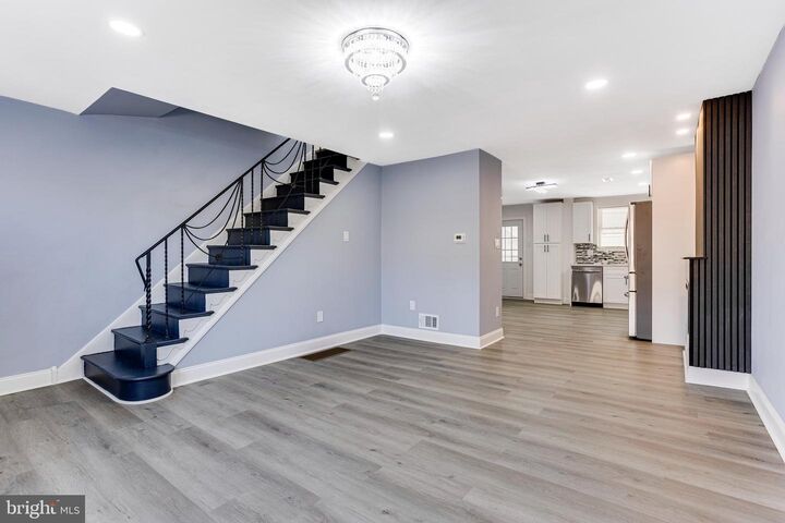Property Photo: 3633 E Thompson Street PA 19134