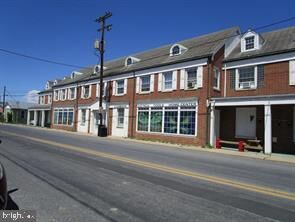 Property Photo:  383 E. King St #1  VA 22657 
