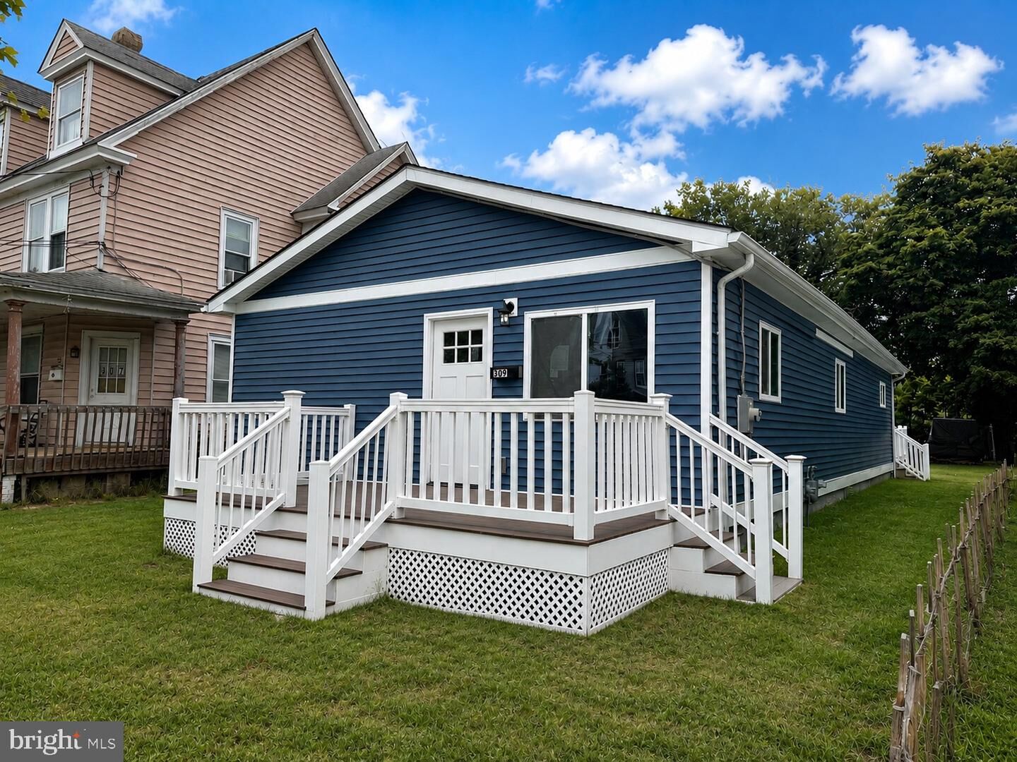 Property Photo:  309 S 5th Street S  NJ 08332 
