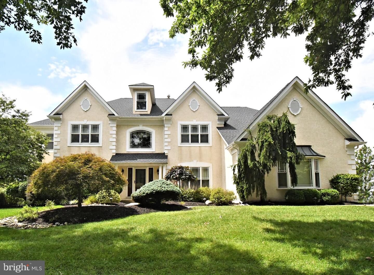Property Photo:  102 Channelhouse Road  PA 19454 