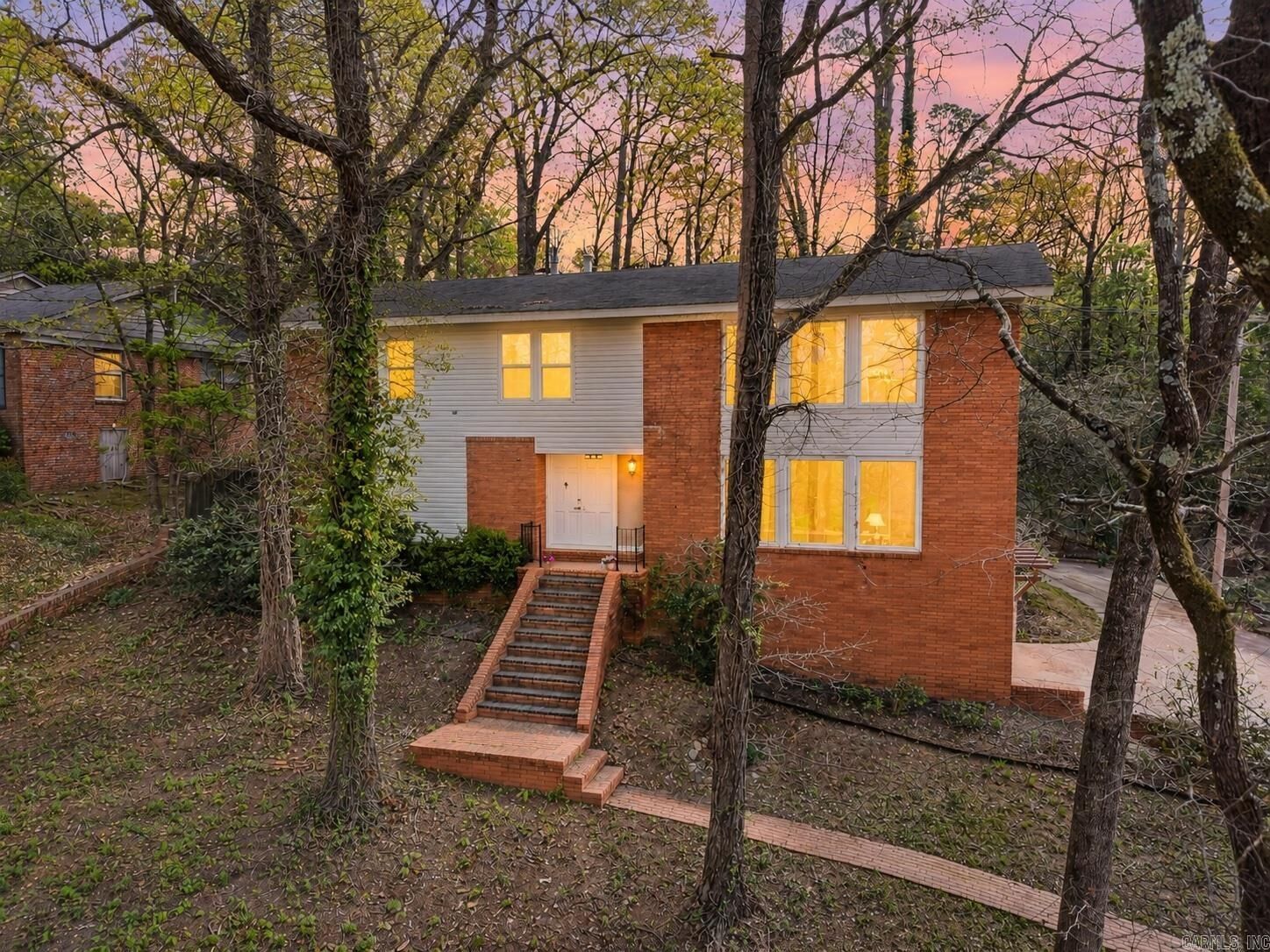Property Photo:  1 Van Lee Drive  AR 72205 