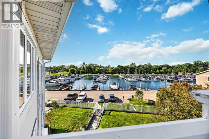 Property Photo:  1520 Venetian Boulevard M-306  ON N7T 7Z8 
