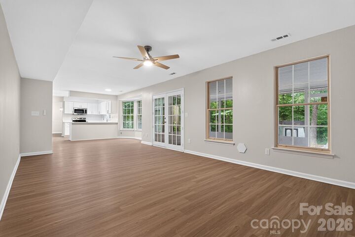 Property Photo: 10304 Shady Rest Lane NC 28214