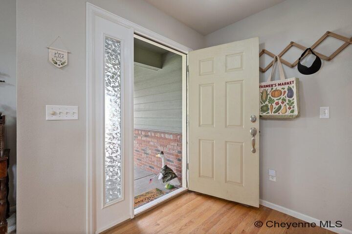 Property Photo:  1513 Sunny Hill  WY 82001 