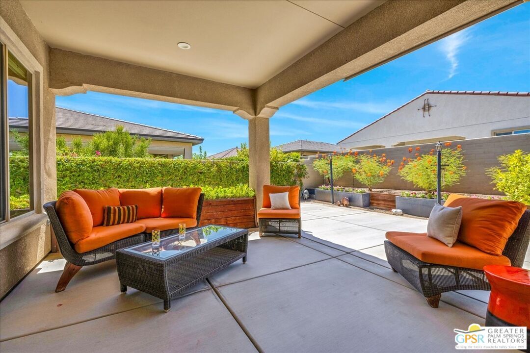 Property Photo: 51 Bordeaux CA 92270