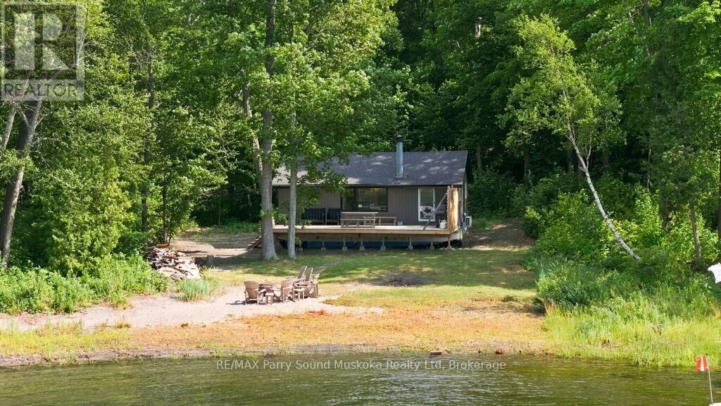 Property Photo:  169 Paradise Lane  ON P2A 2X4 