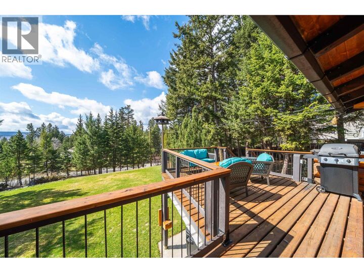 Property Photo: 5031 Gloinnzun Drive BC V0K 2Z0