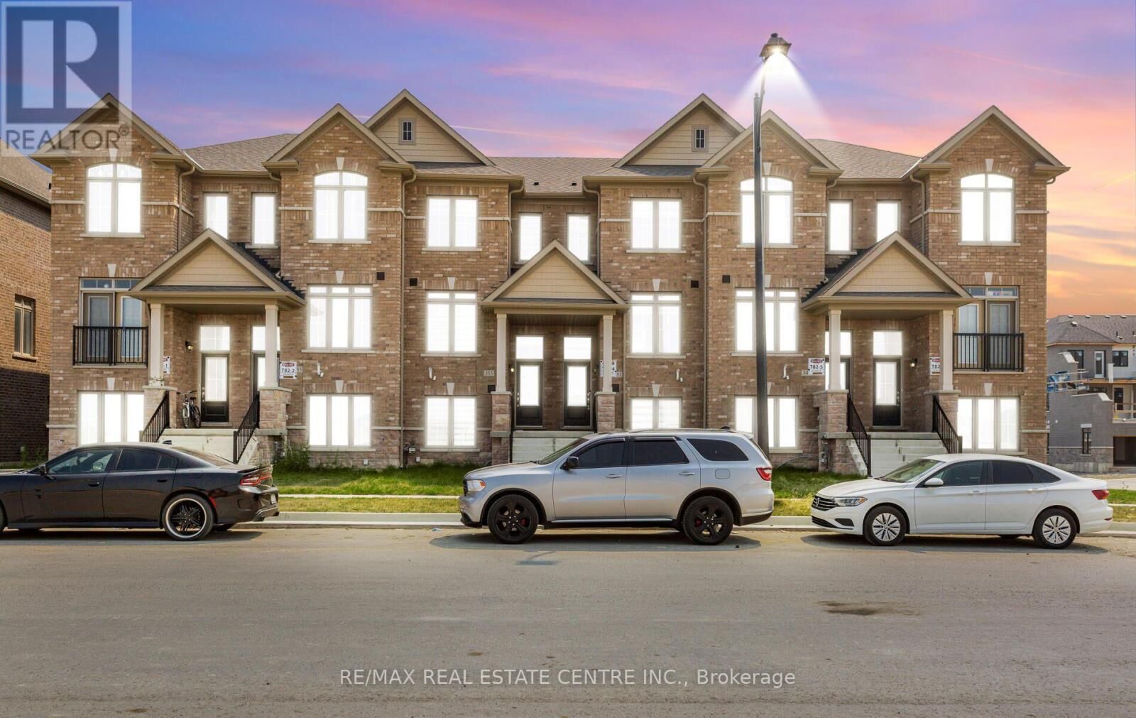 Property Photo:  353 Inspire Boulevard  ON L6R 0B8 