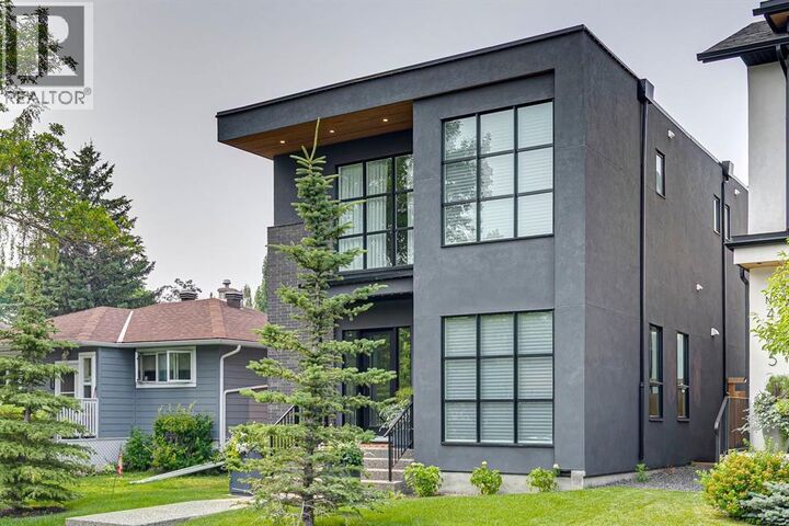 Property Photo:  4407 17 Street Southwest  AB T2T 4R1 