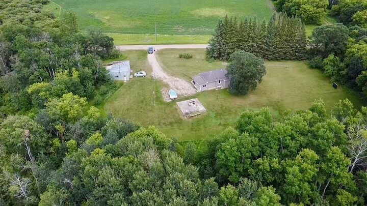 Property Photo: 63008 69 West Road West MB R0H 1L0