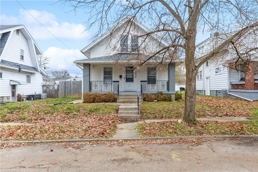 Property Photo: 2030 Brookline Avenue OH 45420