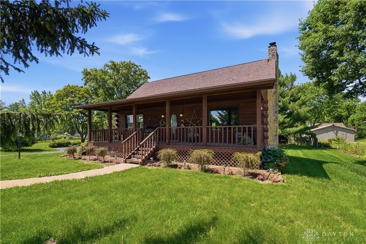 Property Photo: 604 E Market Street OH 45327