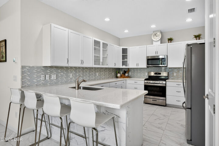 Property Photo: 270 Coral Reef Way FL 32124