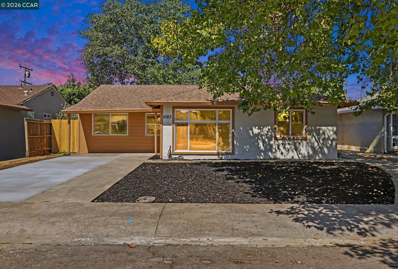 Property Photo: 1023 Caldwell Ave CA 94591