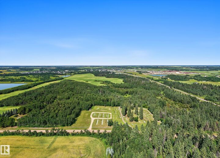 Property Photo:  E-29-47-24-4 County Of Wetaskiwin  AB T0C 1Z0 
