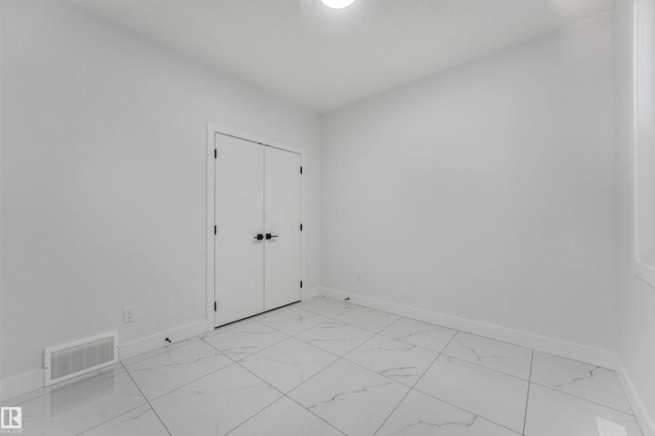 Property Photo: 3033 7A Avenue SW AB T6X 3M3