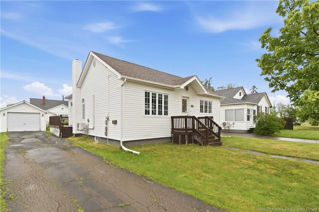 Property Photo:  14 Keillor Street  NB E1C 7K7 