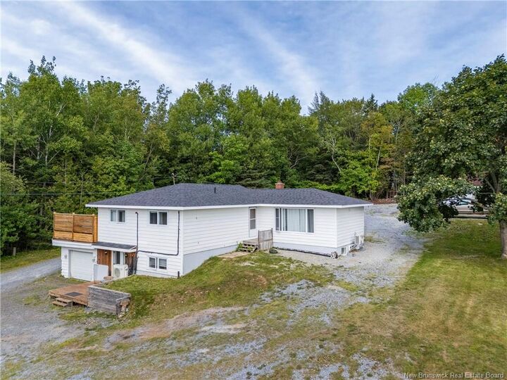 96 Old Coach Road — photo 1