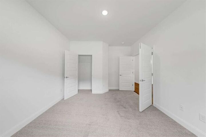 Property Photo: 305 Angela Avenue GA 30108