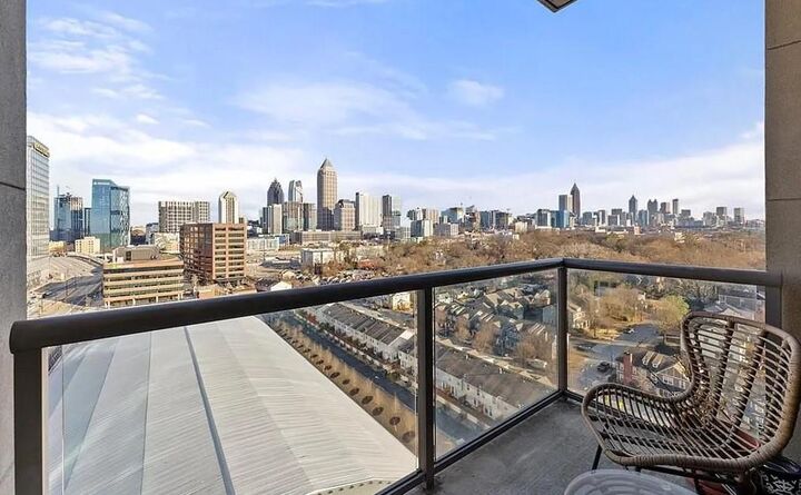 Property Photo: 270 17th Street NW 1201 GA 30363