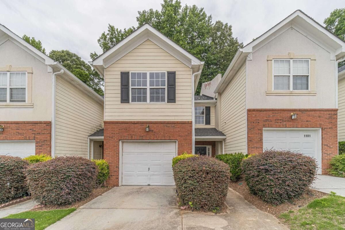 Property Photo: 1191 Primrose View Circle GA 30044