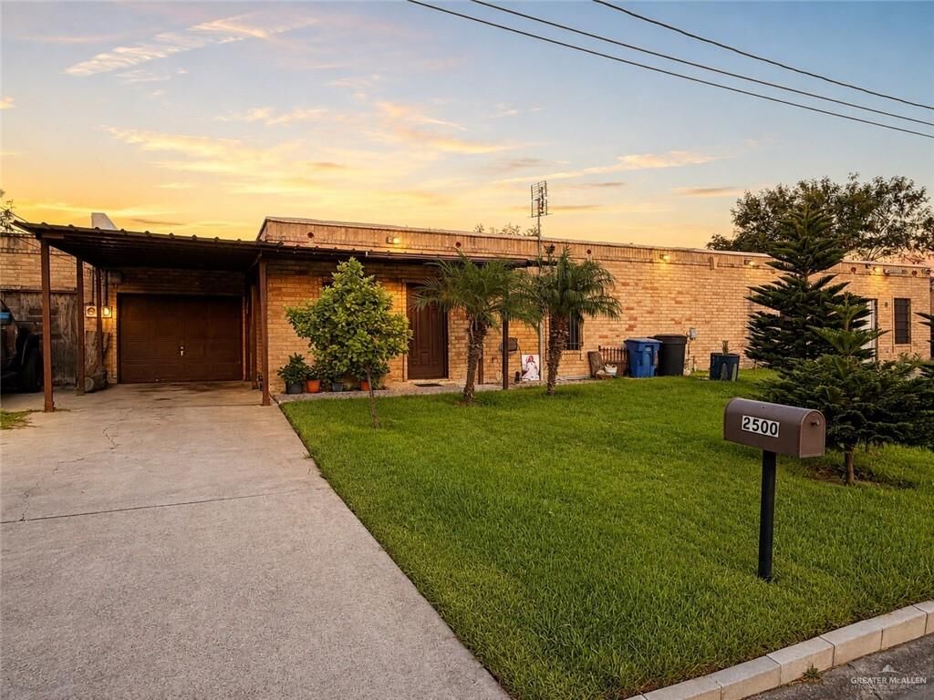 Property Photo:  2500 N 19 1/2 Street  TX 78501 