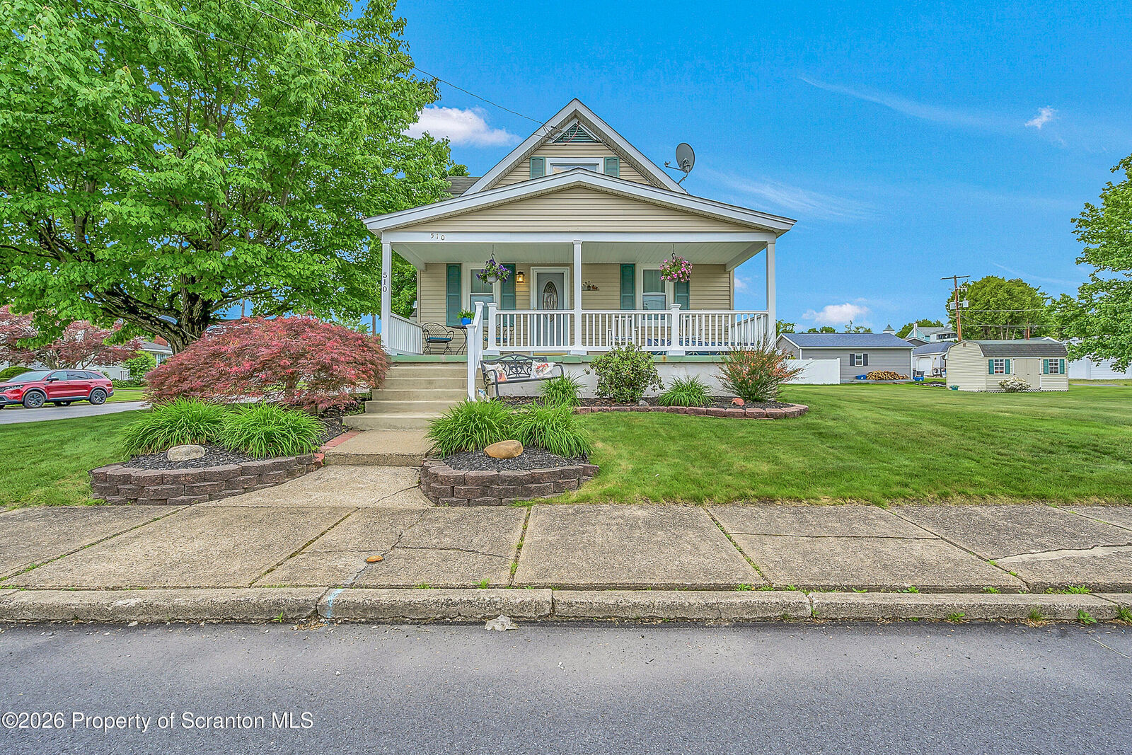 Property Photo: 510 Roth Street PA 18507