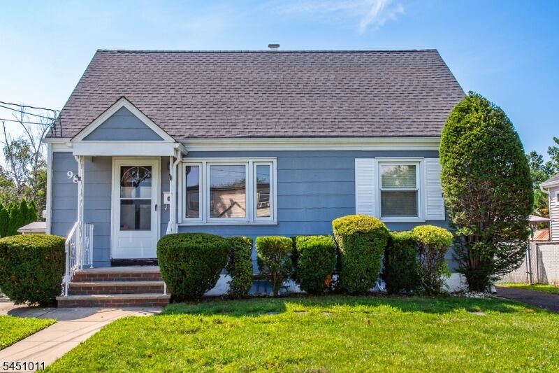 Property Photo:  98 Tuella Ave  NJ 07407 