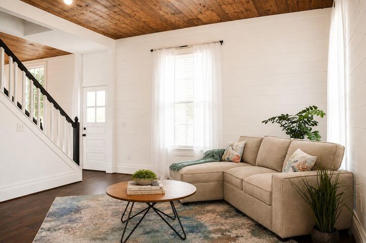 Property Photo: 1624 Avenue K TX 77550
