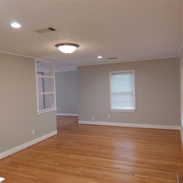 Property Photo:  8106 Lorrie Drive  TX 77025 