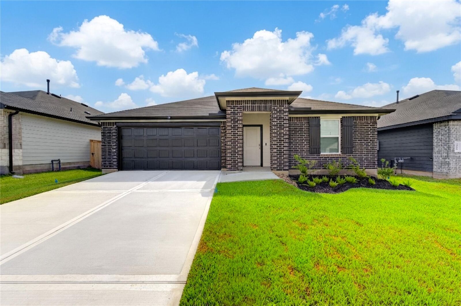 Property Photo:  40650 Balsam Run Lane  TX 77354 