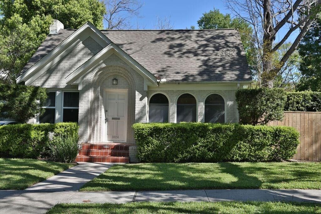 Property Photo: 3124 Jarrard Street TX 77005